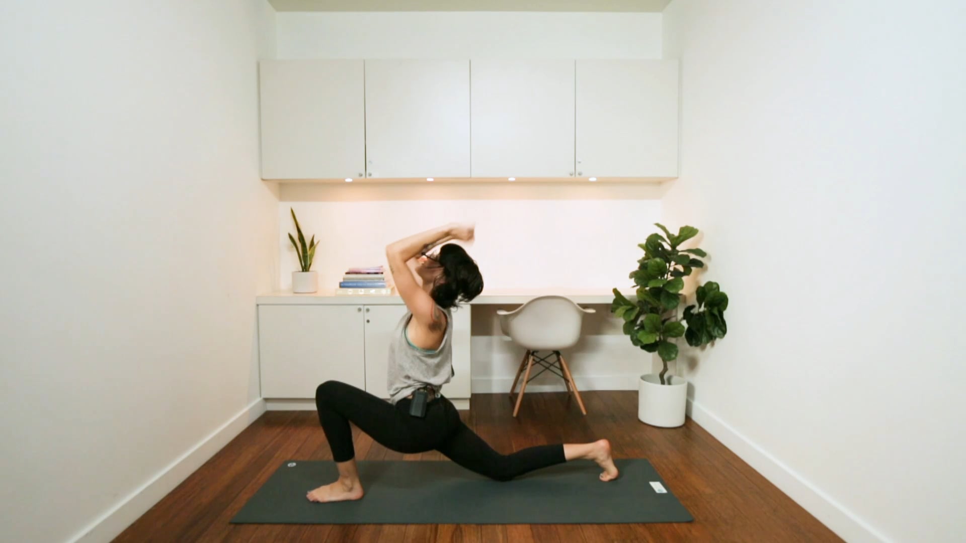 Fun & Fiery Flow (50 min) - with Sasha Smith