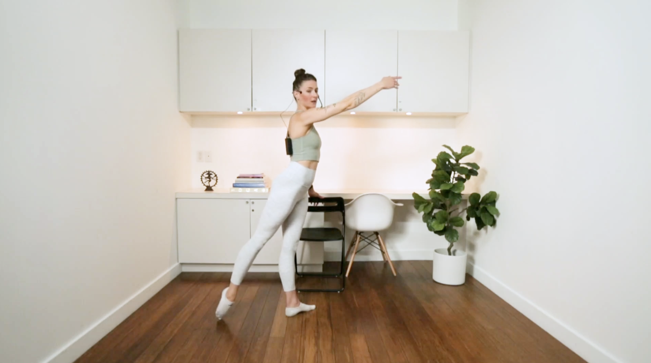 Barre Bootcamp (25 min) - with Heather Obre