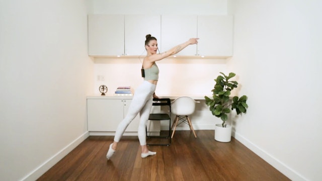 Barre Bootcamp (25 min) - with Heather Obre