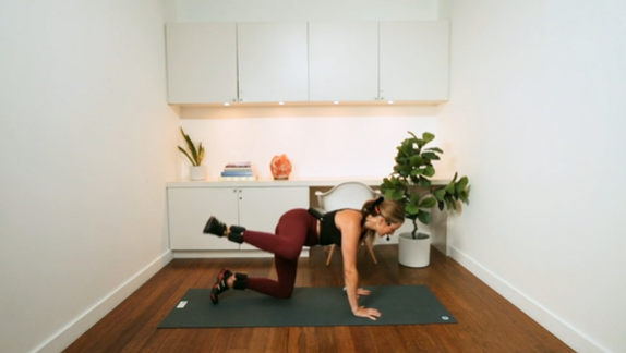 Ankle Weight Workout (15 min) - with Vanessa Bourget