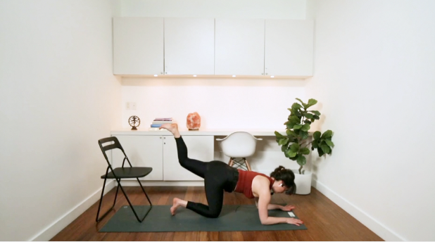 15 Minute Glute Burn (15 min) - with Stephanie Gladman