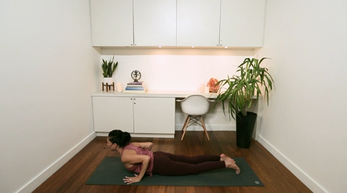 Flow Yoga to Cope with Emotions (20 min) — with Hillary Keegan