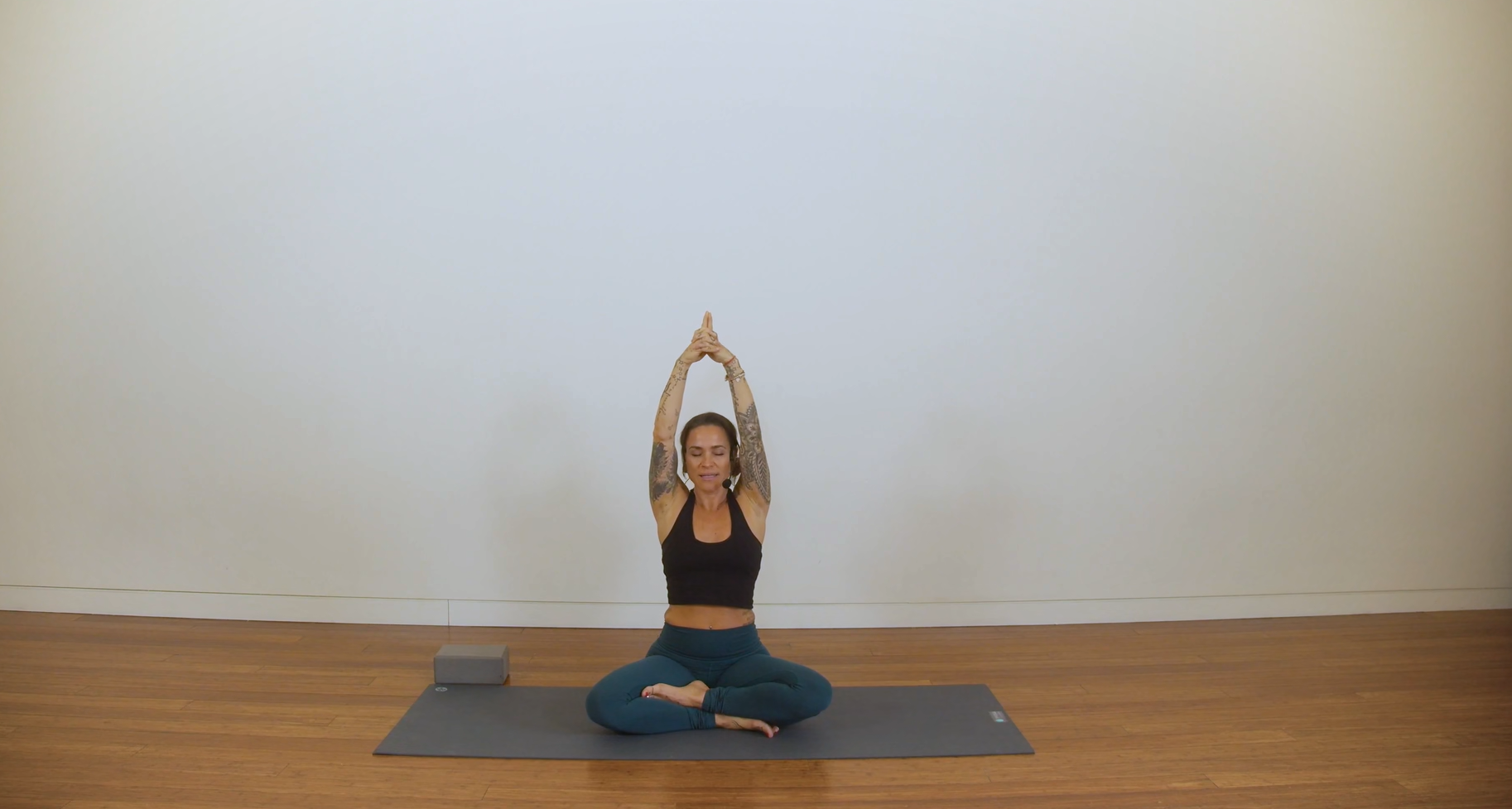 Empowering Power Yoga (45 min) - with Crystal Rainbow Borelli