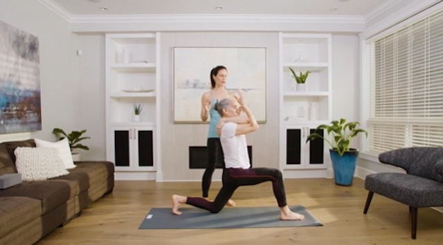 Power Yoga for Strong and Stable Shoulders (20 min) — with Jasmina Egeler