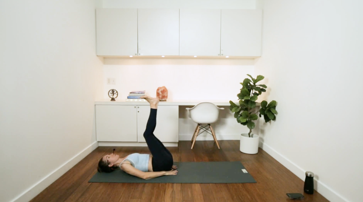 Pilates for a Strong Core (35 min) - with Alison Klektau (WITH MUSIC)