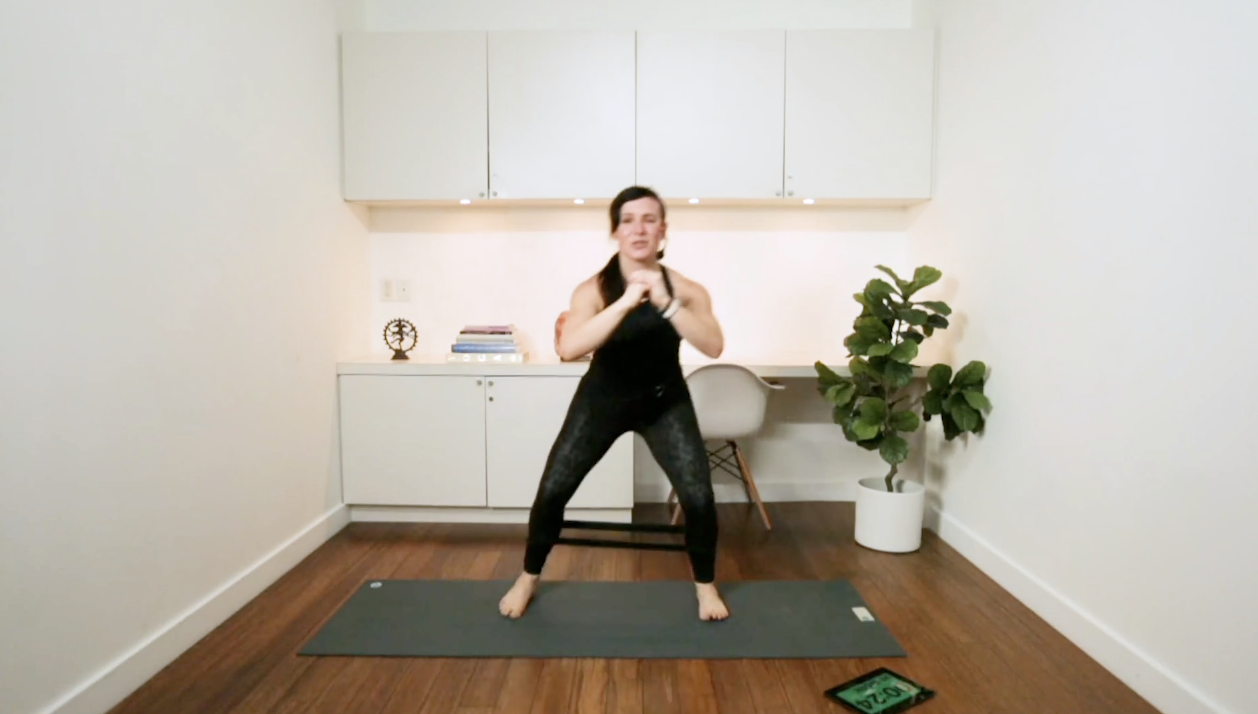  Mini Band Booty & Core (30 min) - with Naomi Joy Gallagher