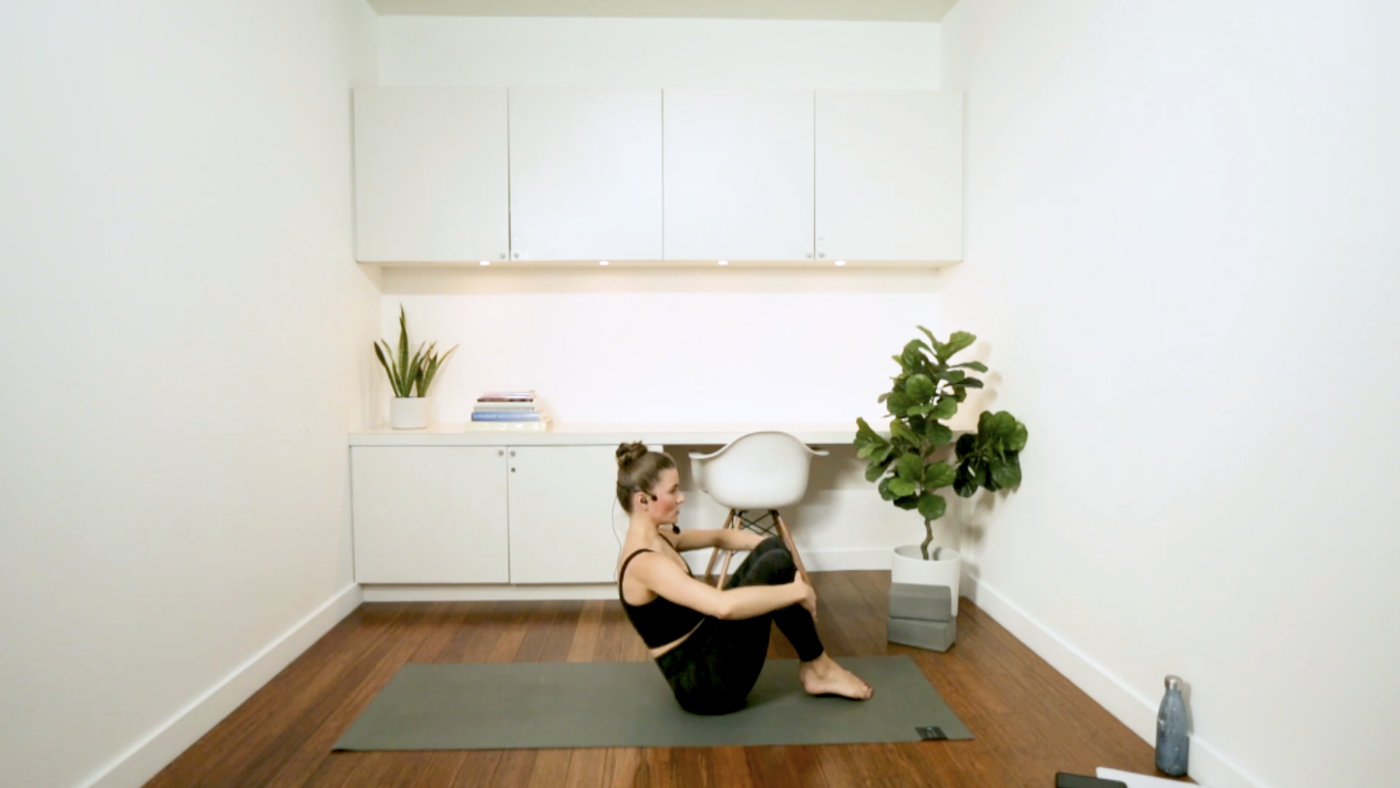 Pilates Flow (45 min) - with Heather Obre