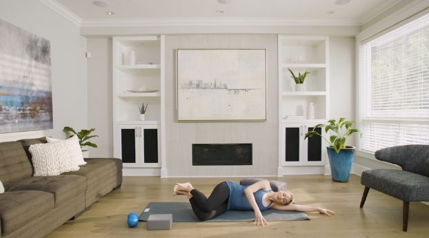 Pilates: Pre-Natal (40 min) — with Heather Obre