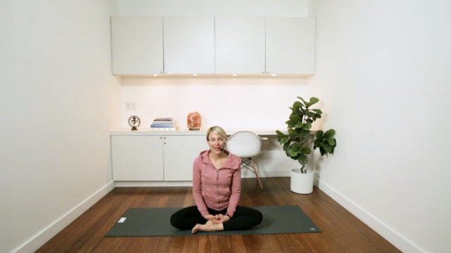 Meditation to Let Go (15 min) - with Lisa Sanson