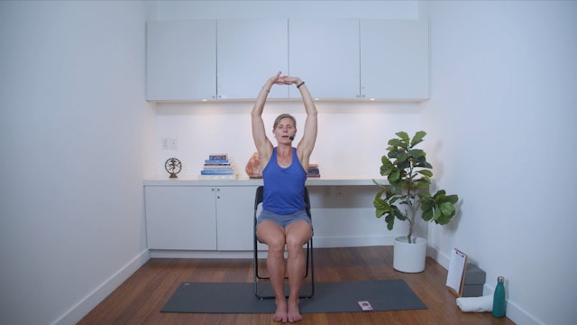 15 Minute Neck and Shoulder Stretch (15 min) - with Hana Weinwurm