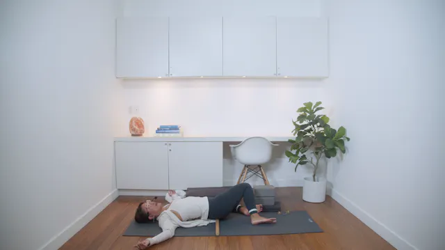 Yin Yoga with a Dowel (45 min) - with...