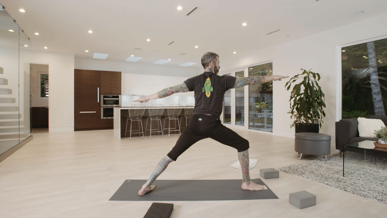 Power Yoga Intermediate (75 min) — "the Rocket 2" with Risto Duggan