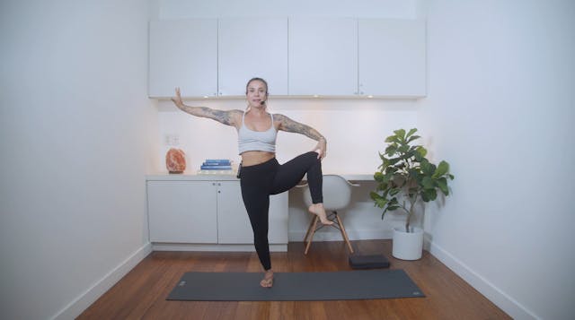 Unwavering Energy Power Yoga (45 min)...