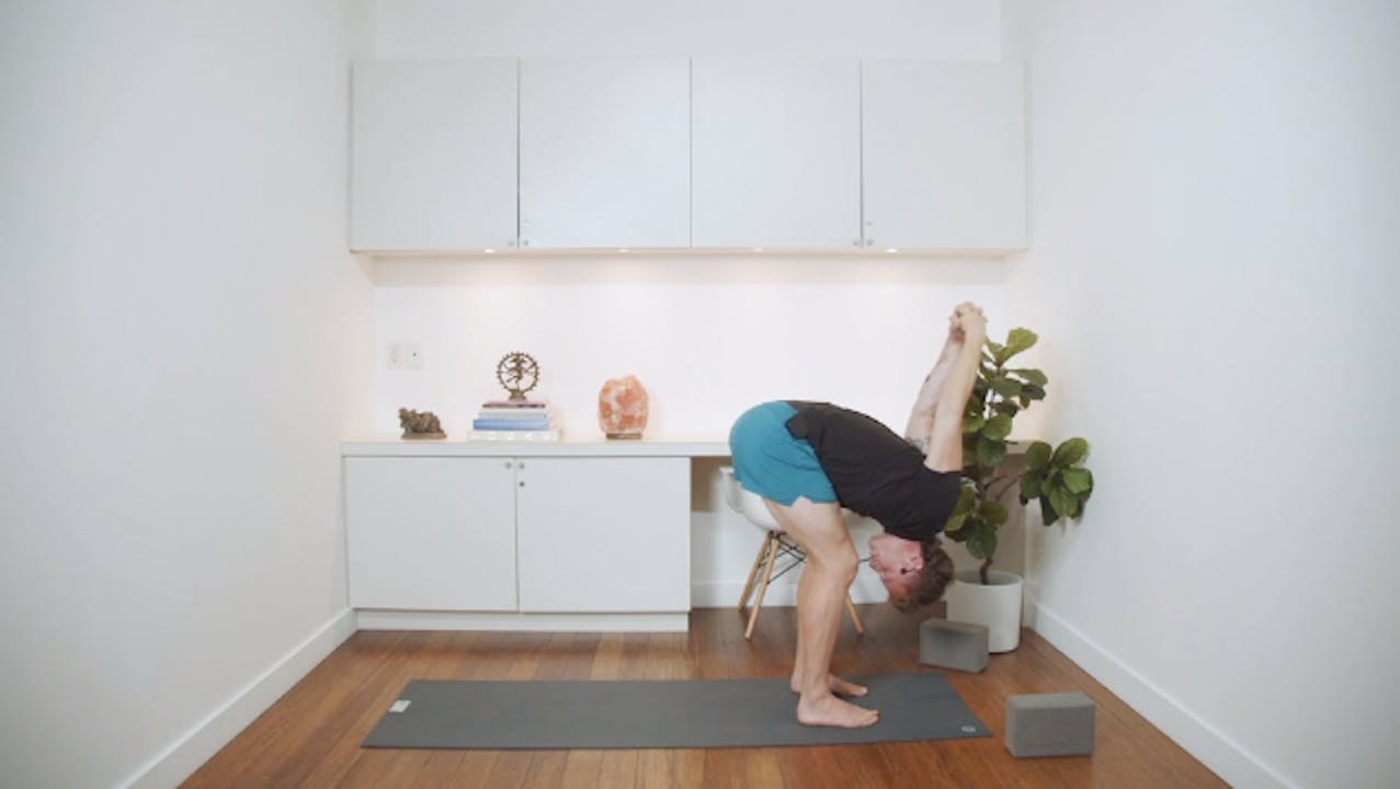 Yoga for Neck & Shoulder Tension (30 min) - with Connor Roff - Connor ...