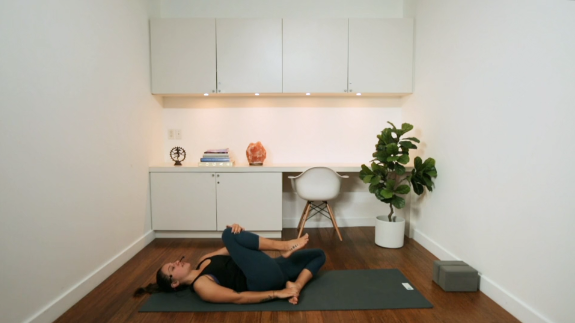 Hip Opening Yoga for Emotional Release (25 min) - with Kyra Morrison