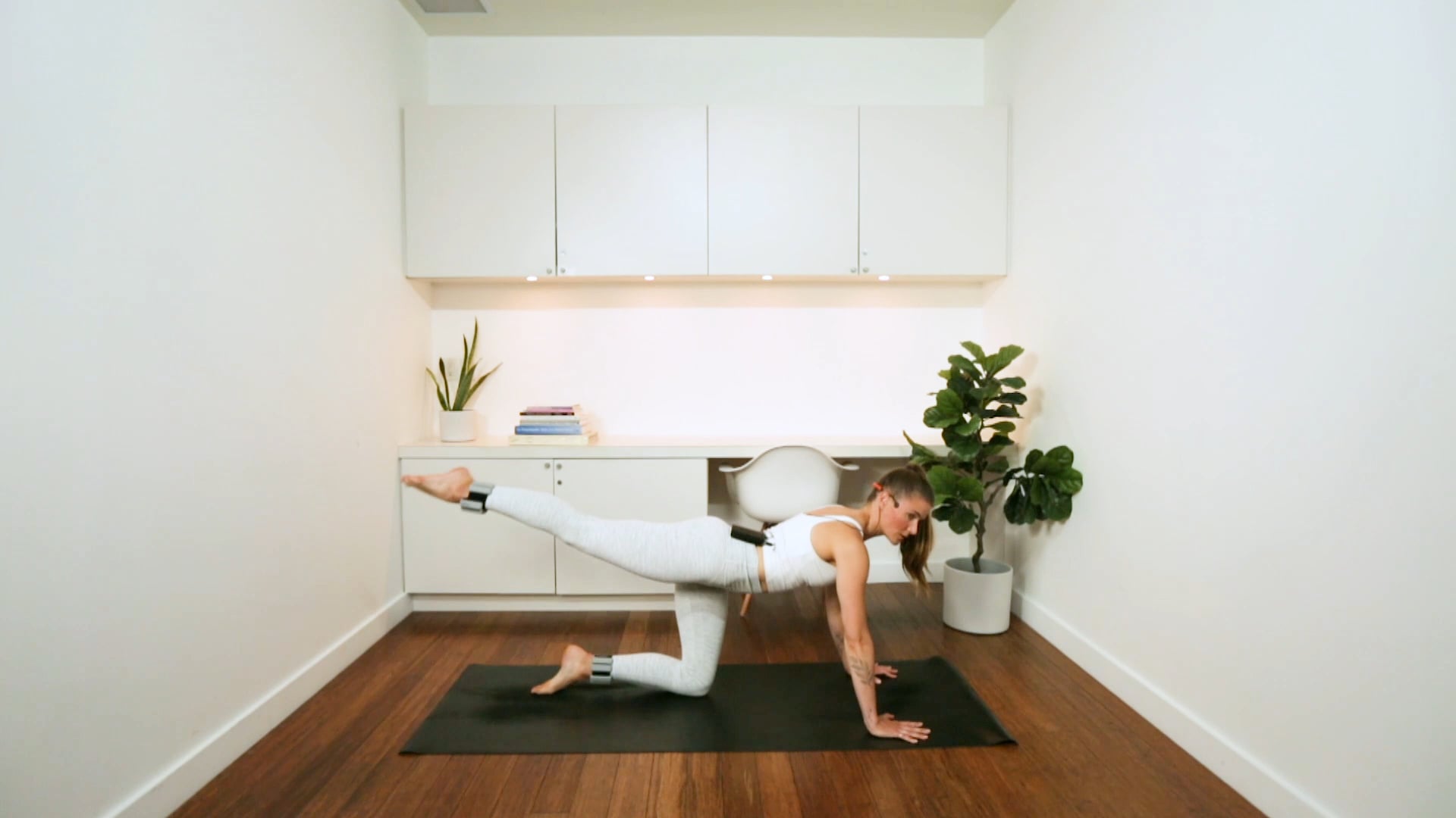 Pilates Tone & Sculpt (50 min) - with Heather Obre