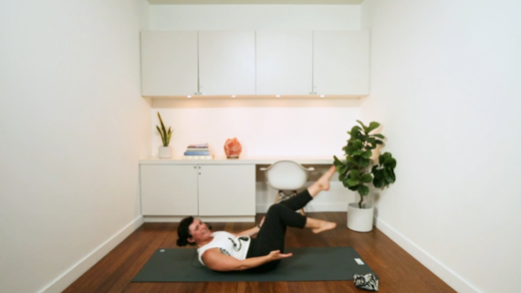 Arms & Abs Burn (25 min) - with Naomi Joy Gallagher