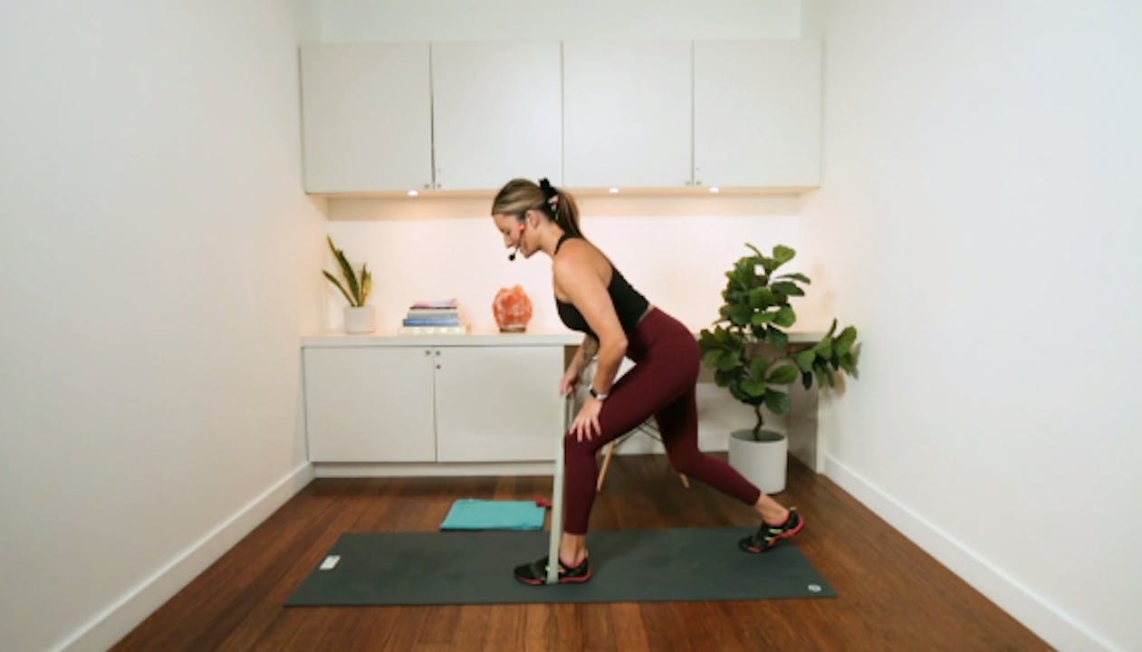 Resistance Band Workout (18 min) with Vanessa Bourget Vanessa