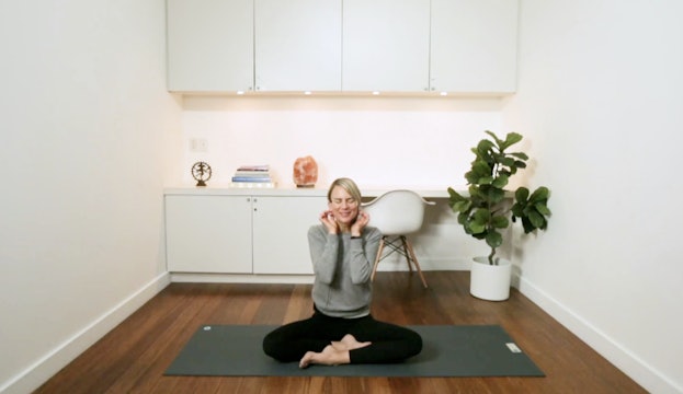 Meditation for Presence (20 min) - with Lisa Sanson