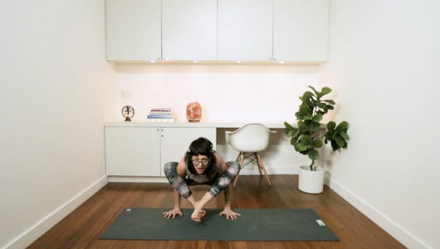 Mandala Power Yoga (55 min) - with Sa...