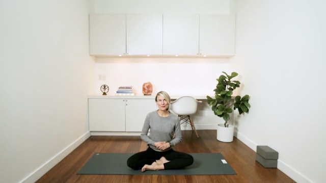Hatha Yoga For Every Body (60 min) - with Lisa Sanson