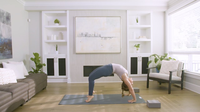 Flow Full Body Practice with Backbends (45 min) — with Kate Gillespie