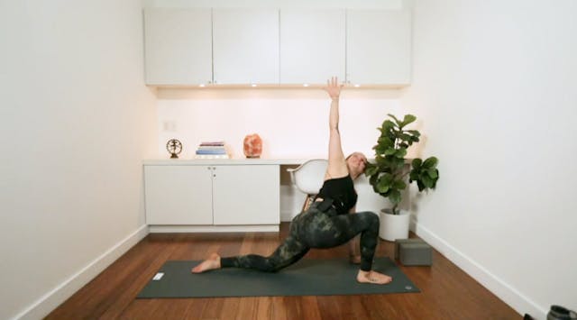 Morning Yoga for a Great Day (30 min)...