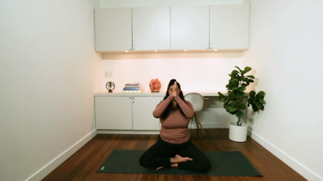 Hatha for Shoulders (30 min) - with Aaliya Noorani