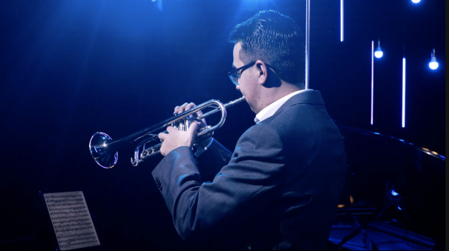 Zachary Ploeger in Concert - Season One