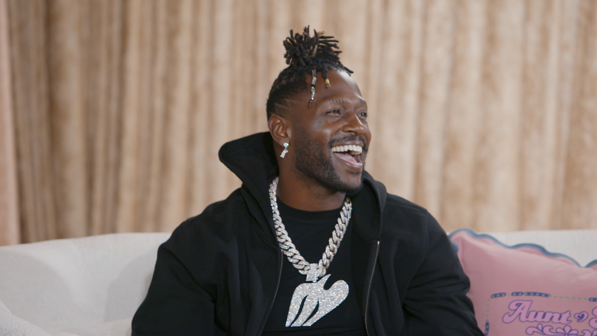 8. Aunt-Tea Podcast: Antonio Brown