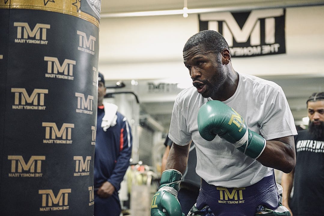 Mayweather Vs Chalmers Preview Zeus mayweather-vs-chalmers-preview-zeus