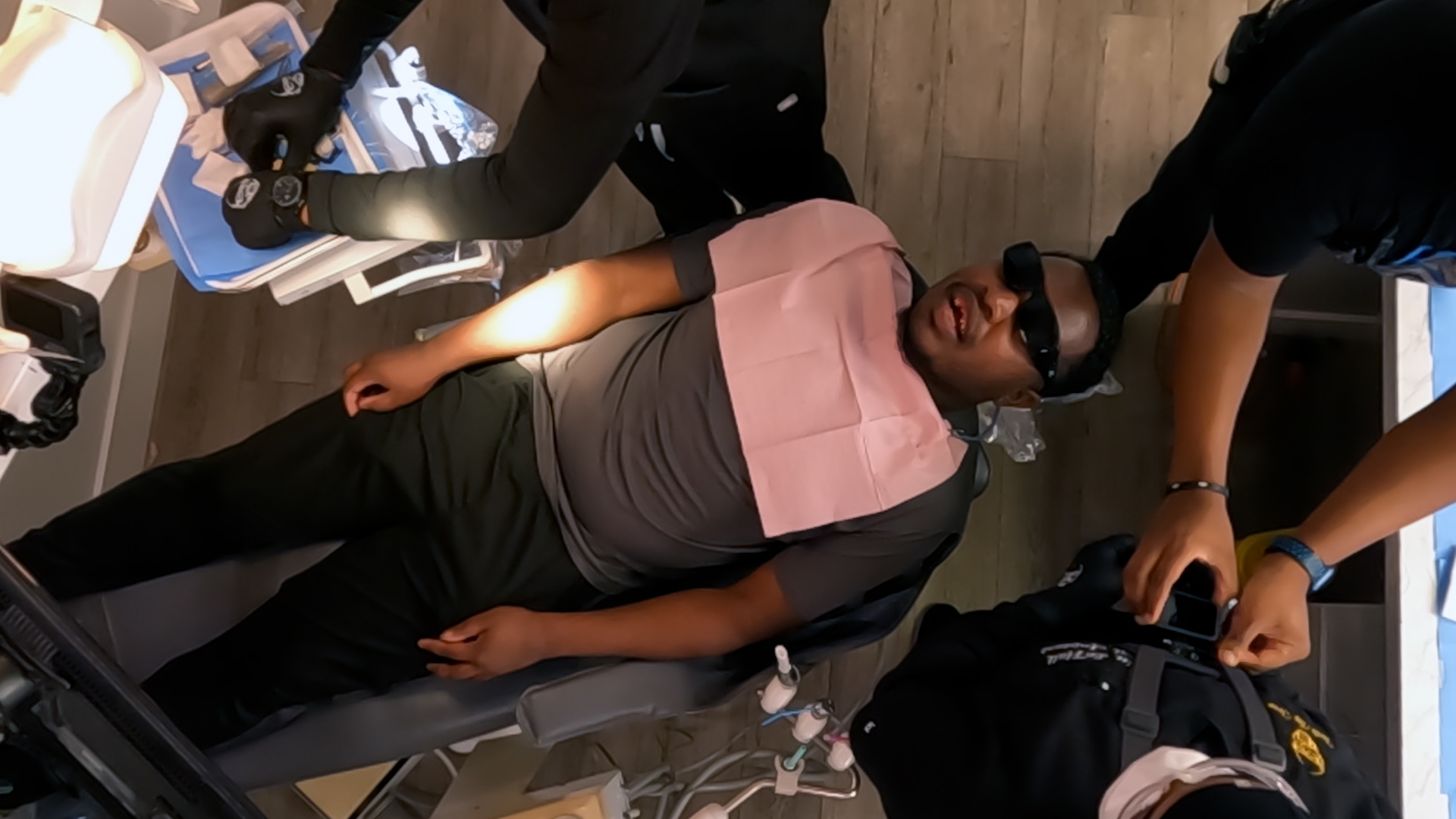 3. Smile LA: This is no Gold Mine