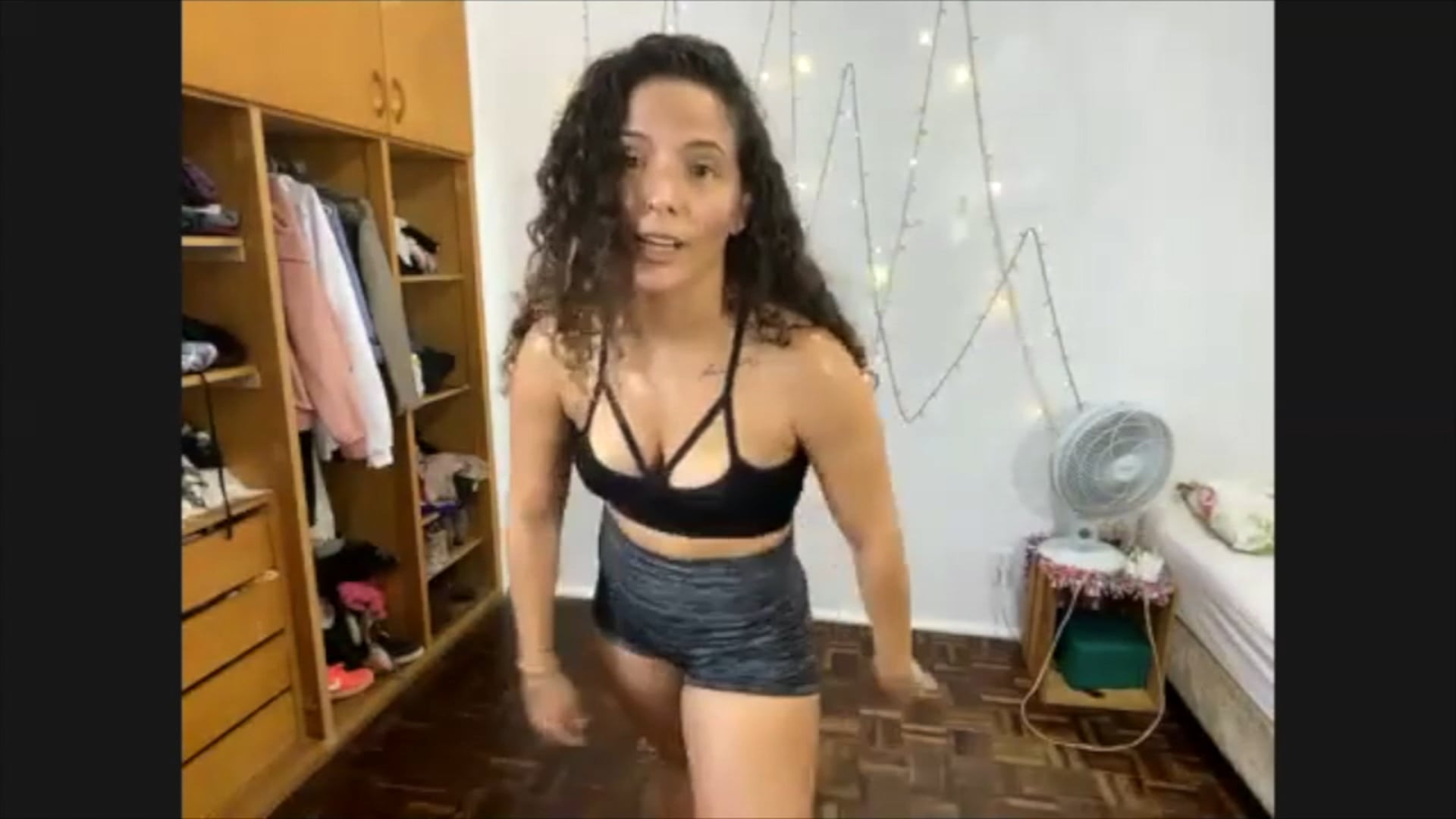 Ruana Vasquez - LIVE Arm Class