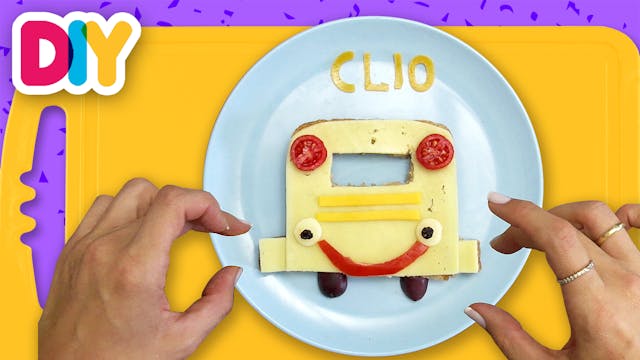 Wheels on the Bus | School Sandwich S...