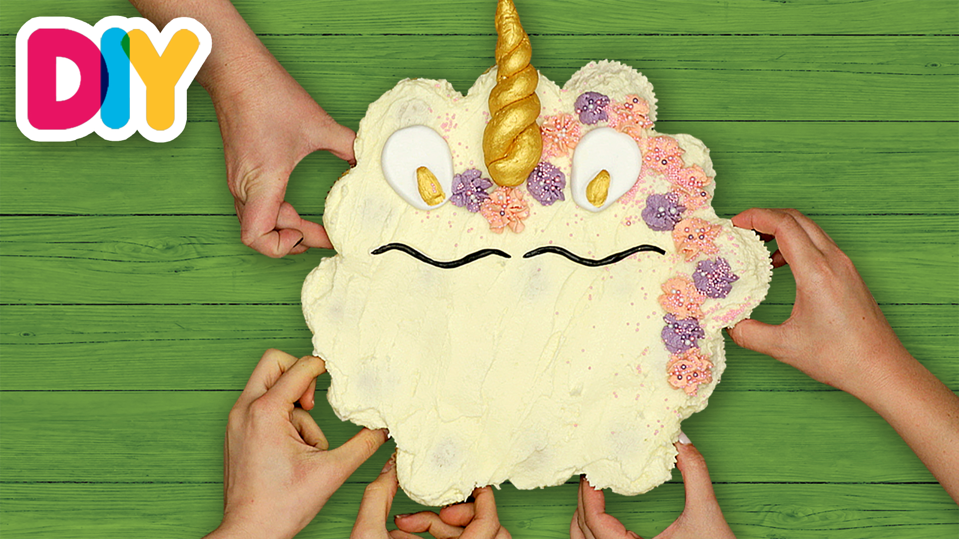 Unicorn | Pull-Apart Cake