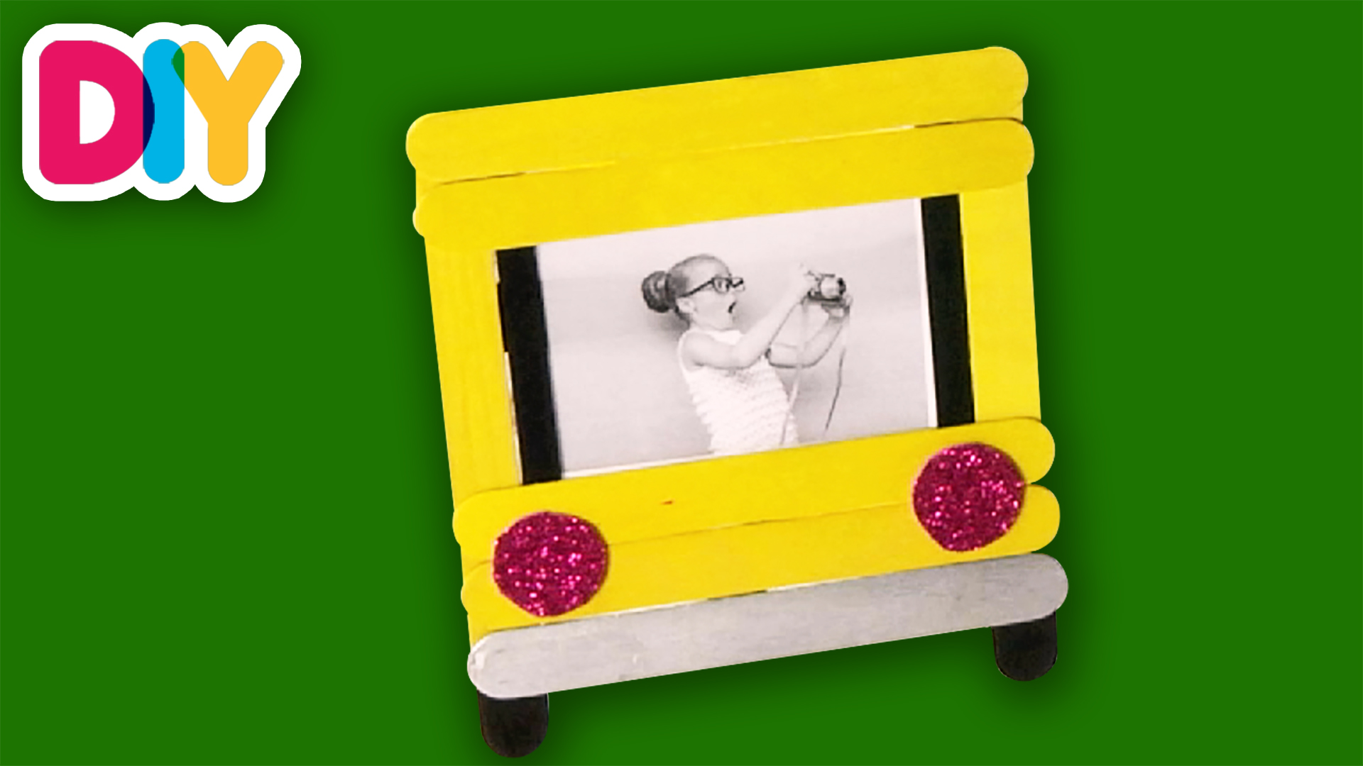 School Bus Picture Frame | Popsicle Craft