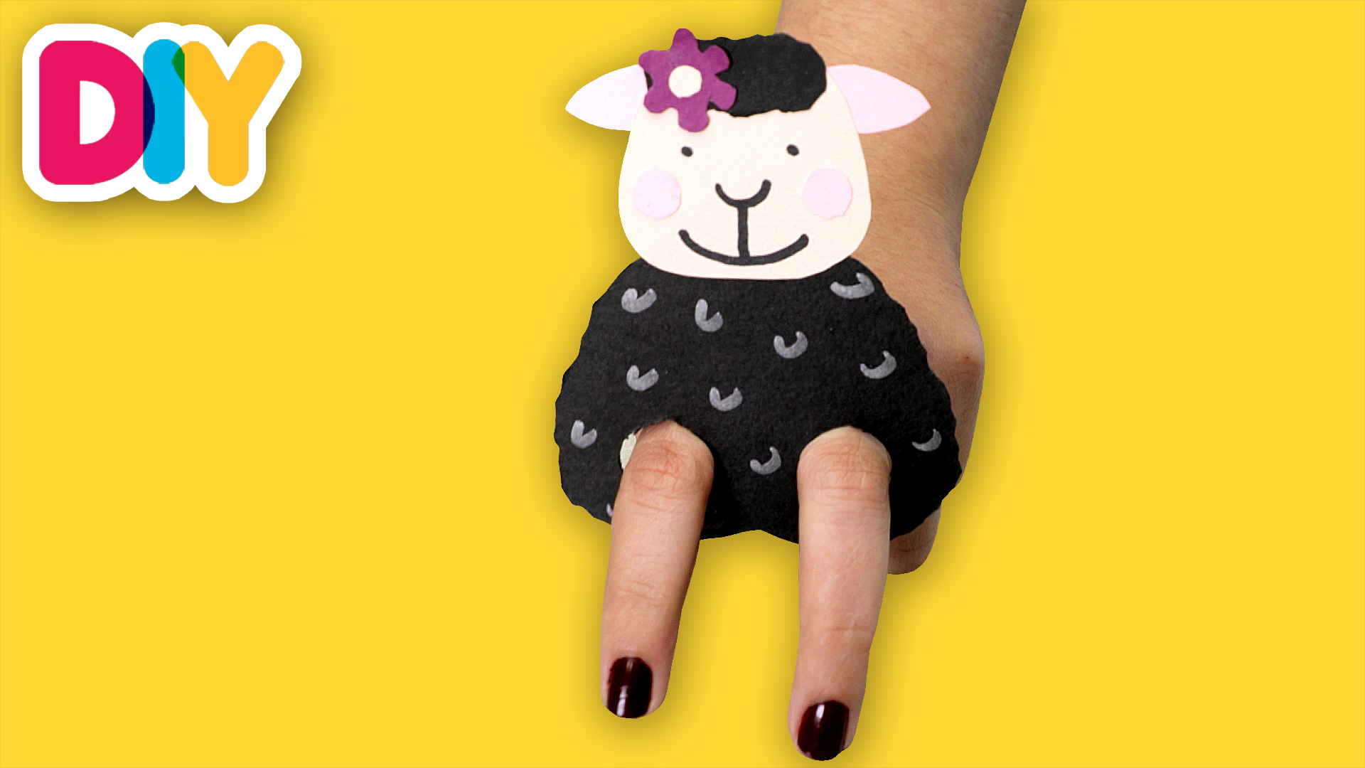 Baa Baa Black Sheep | Finger Puppet Craft