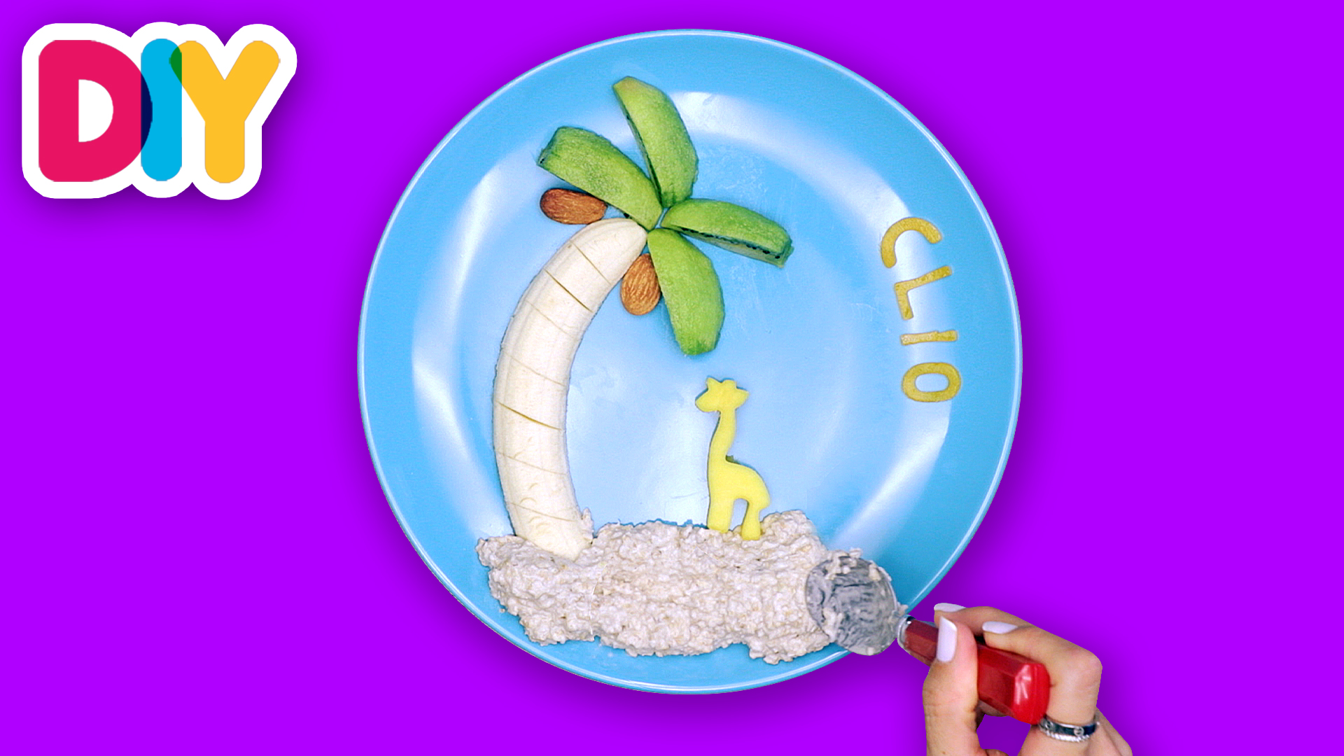 Fruit Plate | Banana, Kiwi & Oatmeal Snack