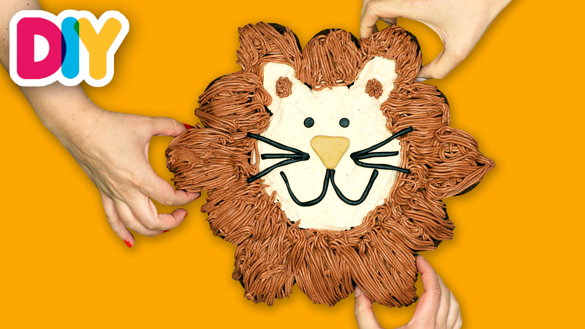 Lion King | Pull-Apart Cake